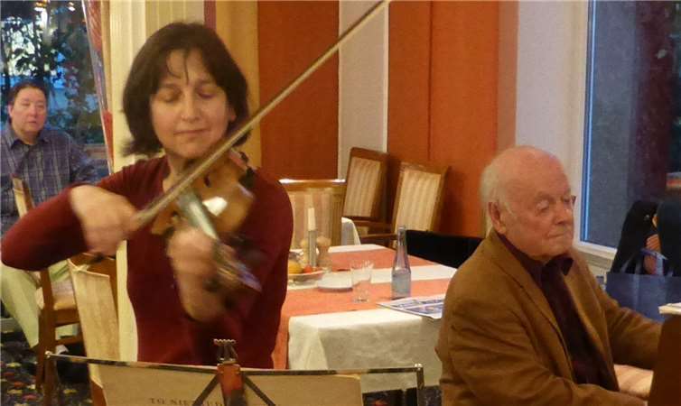 Das Duo Capriccioso musizierte in Bad Breisig. FA