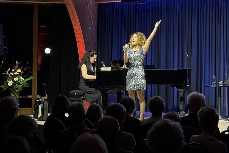 Das Duo Pariser Flair begeisterte.  Foto: Stadt Remagen