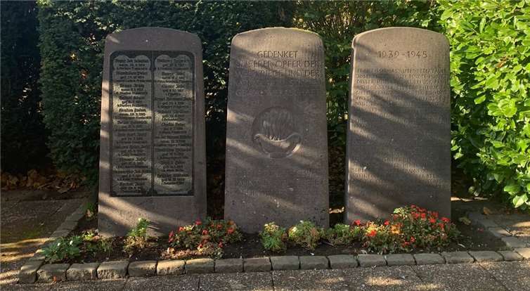 Das Ehrenmal für der Bad Bodendorfer Kirche. Foto: privat