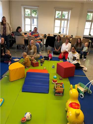 Das Elterncafé „Tischlein deck Dich“ feiert einjähriges Bestehen. Foto: Sabine Prüstel