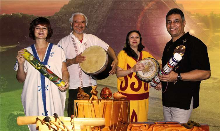 Das Ensemble Cuicatl widmet das Konzert der Musik der Azteken. privat