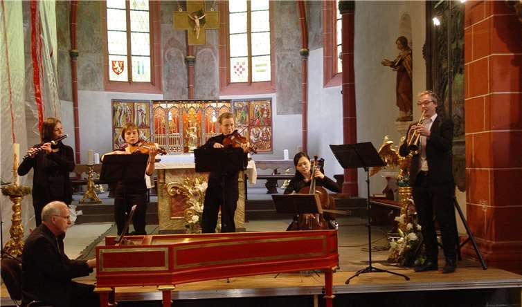 Das Ensemble „Musici di Sayn“ konzertiert in der Abteikirche Bendorf-Sayn regelmäßig mit exquisiten Programmen. Foto: E.T. Müller