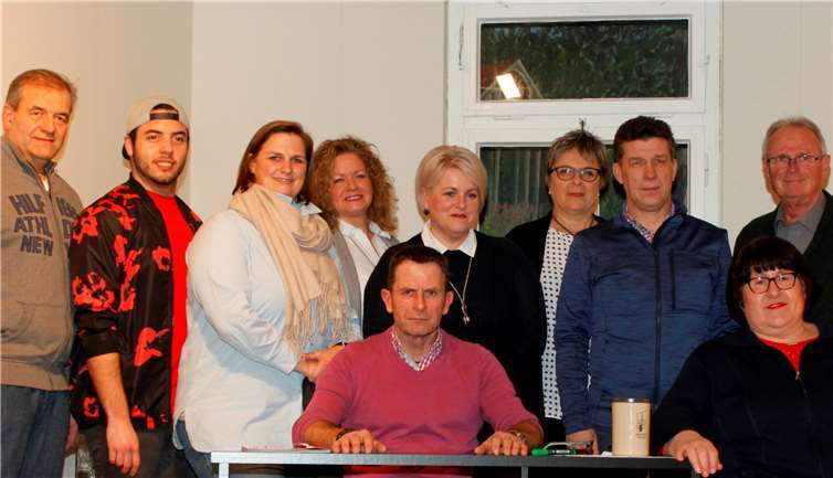 Das Ensemble des Laienspielkreises Oberbachem.Foto: privat