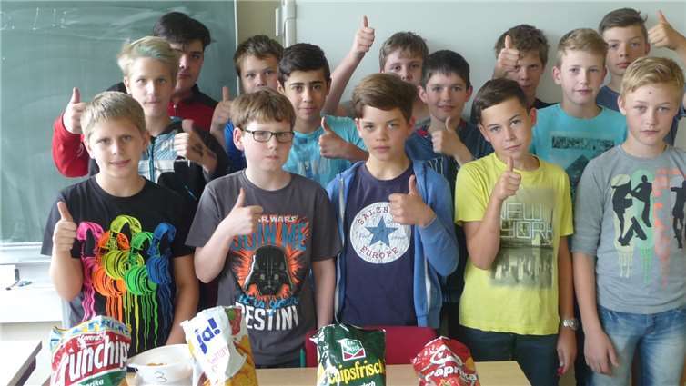 Das Ergebnis der Blindverkostung hat die Schüler des Kurses Wirtschaft und Verwaltung verblüfft und zum Nachdenken angeregt.  Privat