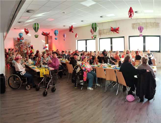 „Das Event – und diese tolle Stimmung – sind nicht zu toppen, da waren sich alle Besucher in der Narrhalla einig“, sagte Organisatorin Sylvia Breuer.  Foto: Gabriela Butz