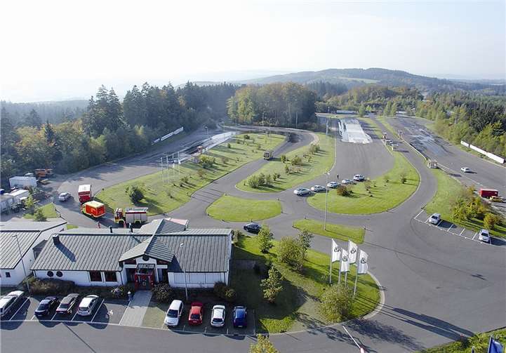 Das Fahrsicherheitszentrum auf dem Nürburgring.privat