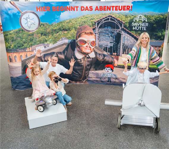 Das Familienprogramm startet um 15 Uhr mit der Flugschule für kleine Erfinder.  Quelle: Sayner Hütte