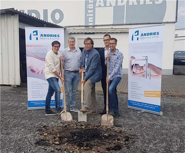 Das Familienunternehmen Heinz Andries GmbH aus Plaidt erweitert die Ausstellungs- und Lagerfläche. WAMFO.DE