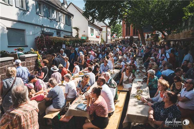 Herzlich Willkommen in Heimersheim! Das Fest bietet ein tolles Programm für alle Altersklassen.Foto: Hagen Hoppe