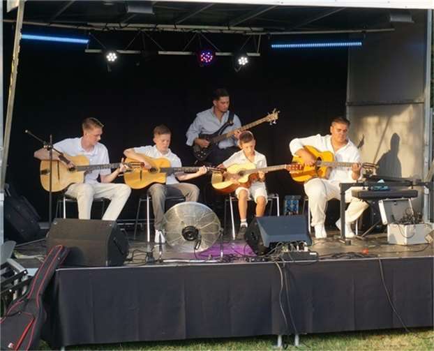 Das Festival stellt eine besondere Würdigung der Sinti-Kultur und -Musik dar.  Foto: privat