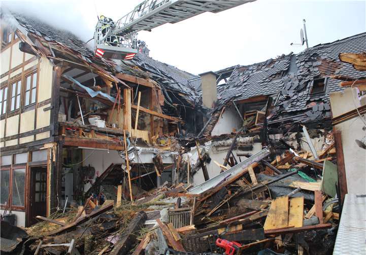 Das Feuer war vermutlich durch einen technischen Defekt in der Sauna ausgelöst worden.