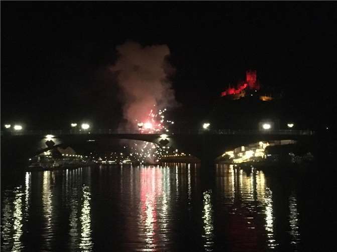 Das Feuerwerk war der Höhepunkt des Ausfluges. Foto: Gudrun Kühne