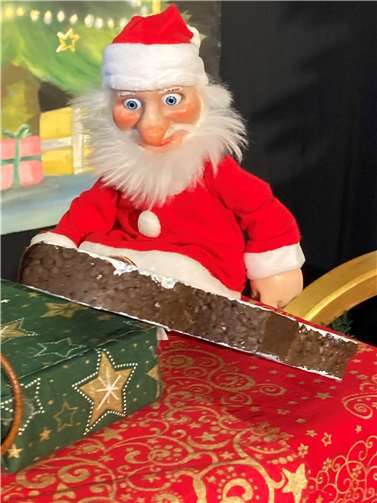 Das Figurentheater „Papperlapupp!“ zu Gast im Köllenhof. Foto: privat