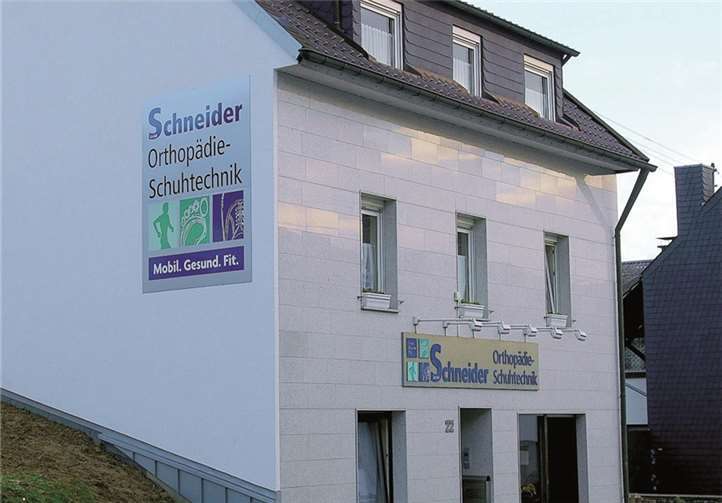 Das Firmengebäude von Schneider Orthopädie Schuhtechnik in Ringen.