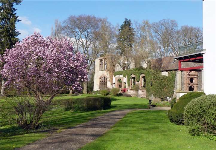 Das Foto von Karl Heinz Scheuren zeigt den Nettehammer und ist in der Ausstellung als Leinendruck zu sehen.Foto: Karl Heinz Scheuren