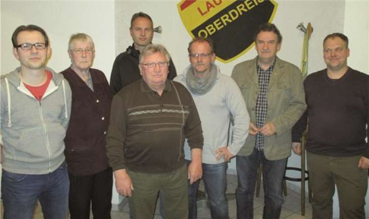 Das Foto zeigt von links: Stefan Oettgen, Klara Abresch, Jens Bellgardt, Friedhelm Christ, Wolfgang Heyer, Gerd Euteneuer und den Vorsitzenden Uwe Hütt. privat