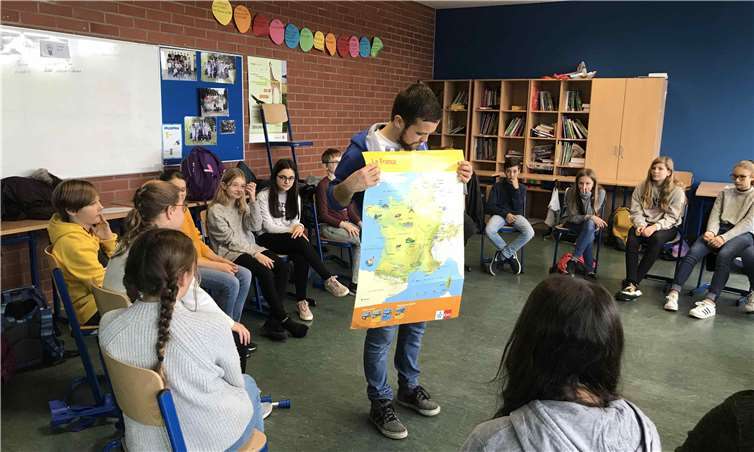 Das France Mobil machte Halt in Remagen. Foto: Miriam Mertes