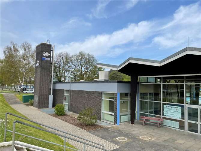 Das Freizeitbad in Remagen. Foto: ROB