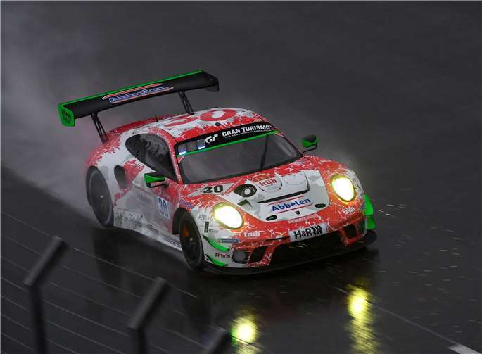 Das Frikadelli Racing Team hat beim kürzesten 24h-Rennen in der Geschichte eine Top-Platzierung verpasst.Foto: Frikadelli / BRfoto