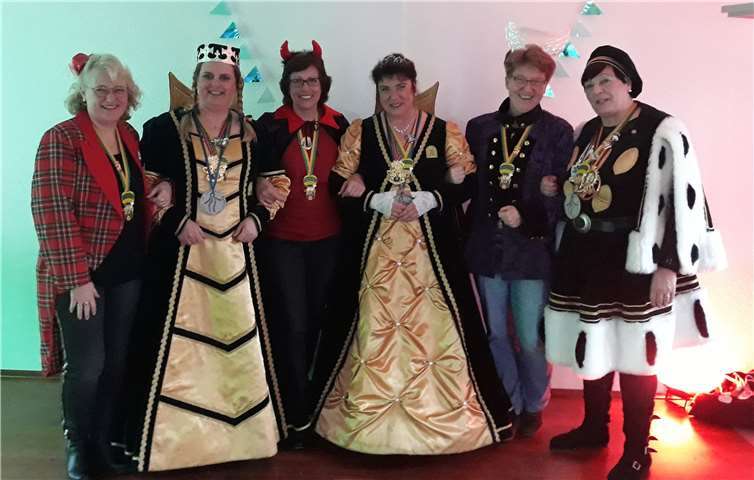 Das Fritzdorfer Dreigestirn wurde in der kath. Kirchengemeinde sehr freundlich empfangen. fFoto: privat