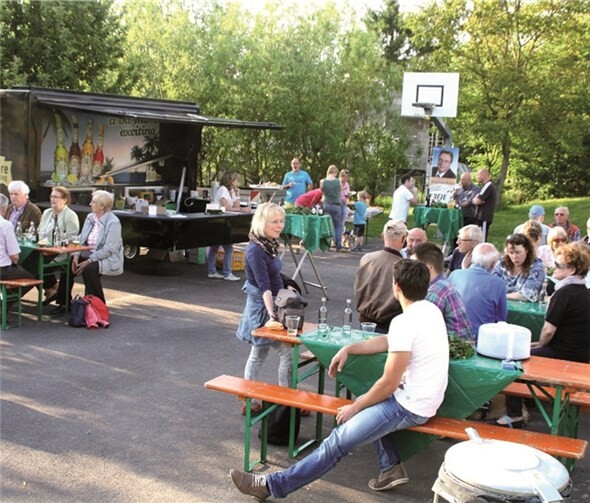 Das Frühlingsfest der FWG Cochem-Zell war dank gutem Wetter und reger Gespräche ein voller Erfolg.privat