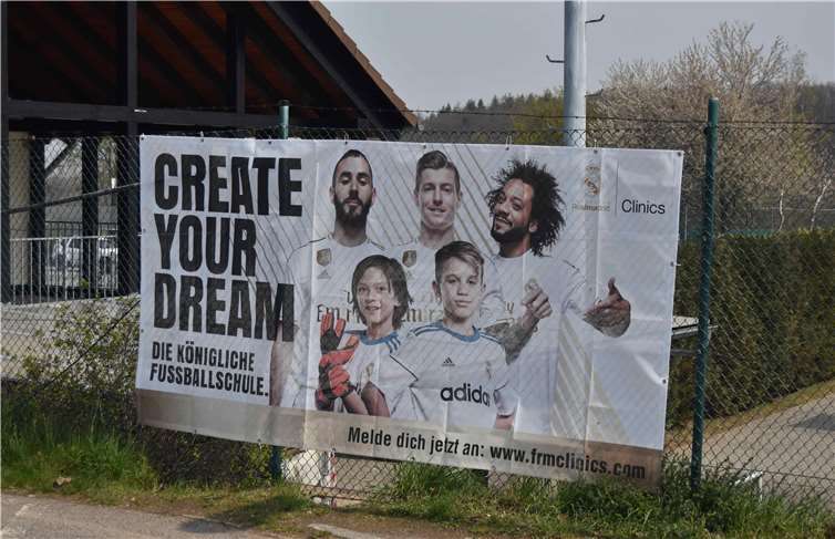 Das Fußball-Camps 2021 wird von der Jugendakademie von Real Madrid beim SV Schwarz-Weiß Merzbach veranstaltet. Foto: privat