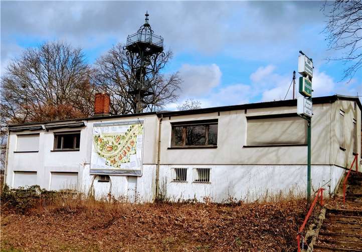Das Gelände rund um den Kaiser-Friedrich-Turm bietet ein hohes Entwicklungspotential. Foto: privat