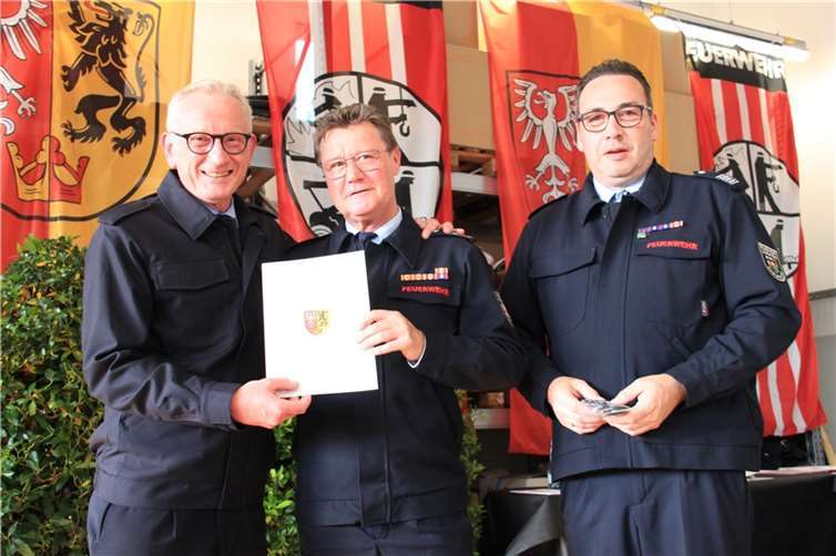 Das „Gesicht der Feuerwehr Bad Neuenahr“ hört auf: v.li. Guido Orthen Richard Lindner und Marcus Mandt.