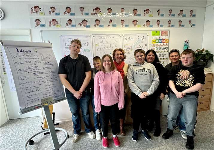 Das Gespräch war Abschluss eines Klassenprojektes, in dem es für die beteiligten Schüler*innen um das Thema „Politik und Teilhabe“ ging und in dem der Reihe nach verschiedene Politiker*innen zum Gespräch eingeladen wurden. Foto: Lisa Fischer