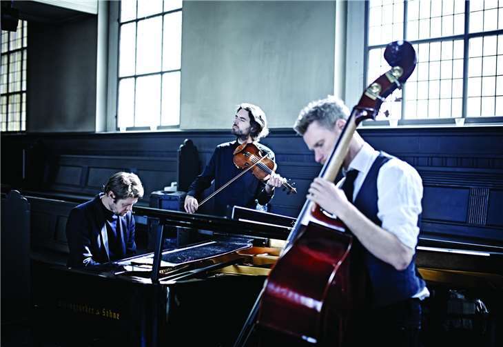 Das Gjermund Larsen Trio präsentiert sich am 1. September.