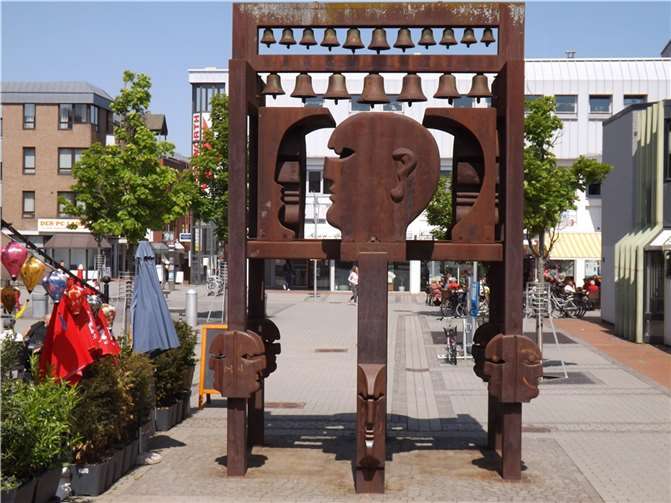 Das Glockenspiel am Neuen Markt.  Foto: privat