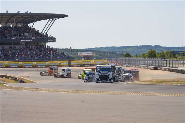 Das Goodyear-FIA-ETRC-Rennen auf dem Nürburgring.  Foto: Thomas Frey