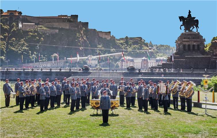 Das Heeresmusikkorps Koblenz am Deutschen Eck.privat