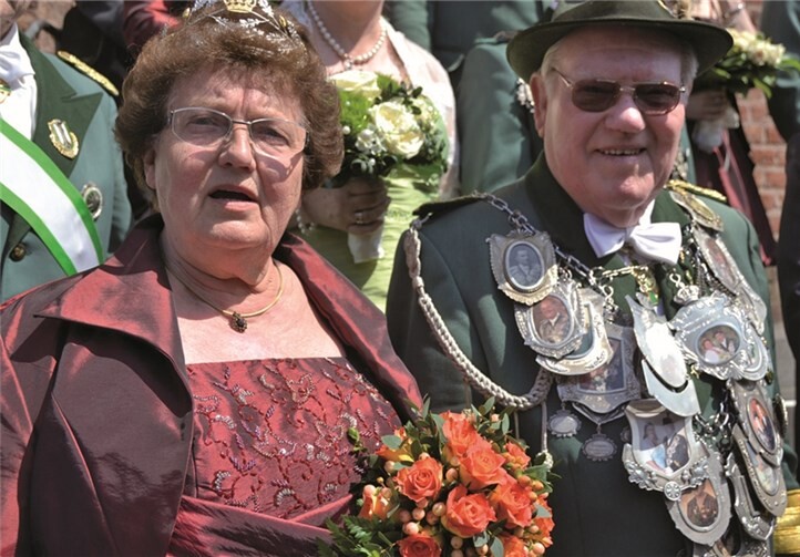 Das Heimerzheimer Kaiserpaar Günter und Edeltraud Buckesfeld.
