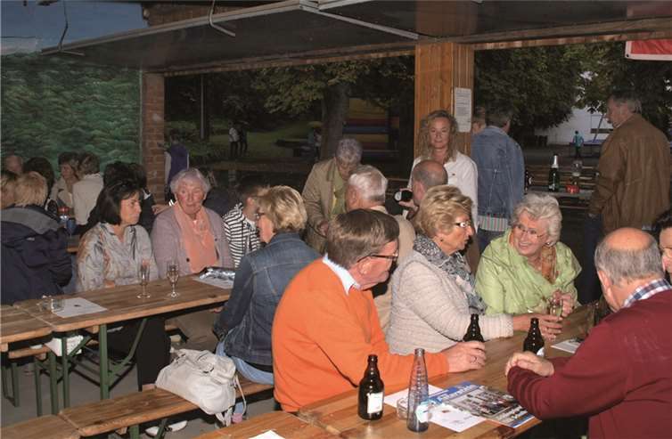 Das Highlight für die Kinder war das Bungee-Trampolin von Schausteller Mike Klinge.