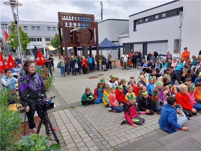 Das Highlight wurde der Aktionstag „Rettet den Regenwald“ am Neuen Markt.