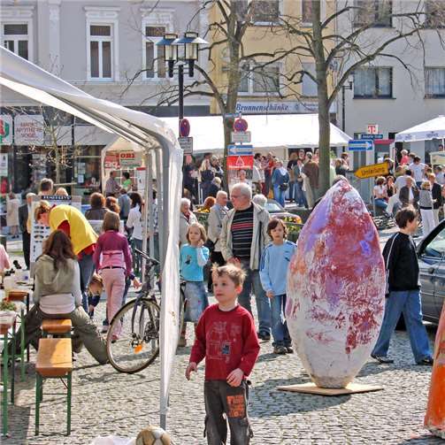 Das HoTgestaltet mitden Kinderngroße bunteOstereier.Foto:Gottschalk