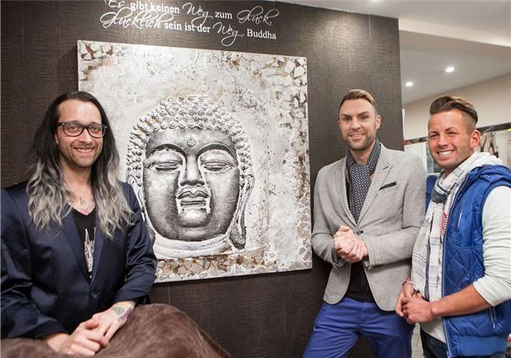 Das Hochzeitsexperten-Team mit (von links) André Knott, Jens Sedello und Florian Daube öffnet sich für weitere Unternehmen aus der Region zum Thema „Hochzeit“. JOST