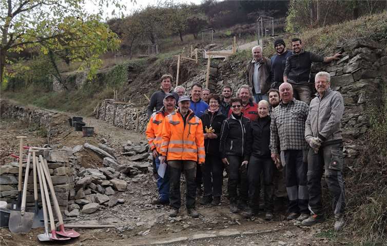 Das Interesse an den Seminaren zum Trockenmauerbau ist groß. Aufgrund dessen wurde bereits eine Warteliste für die kommenden Seminare eingerichtet.  privat