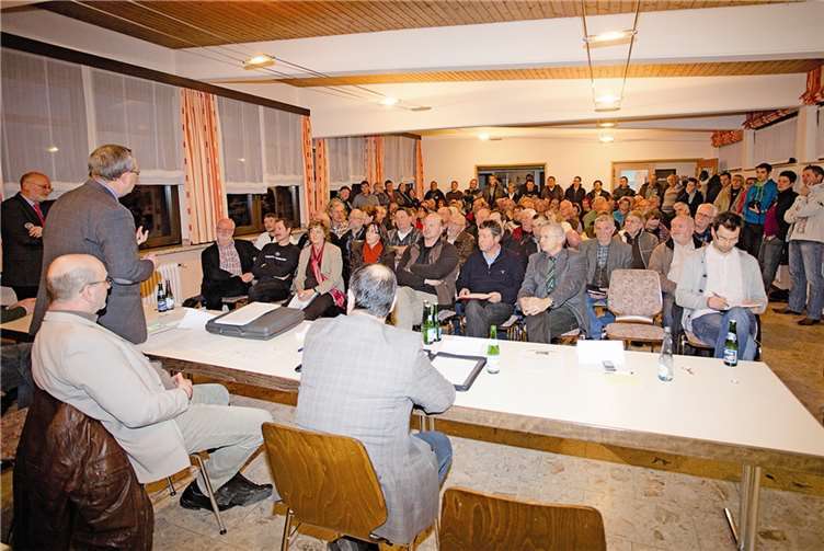 Das Interesse an der Einwohnerversammlung war sehr groß.