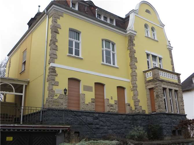 Das Johann-Winter-Museum befindet sich im Erdgeschoss einer Jugendstilvilla in der Frankenstraße.