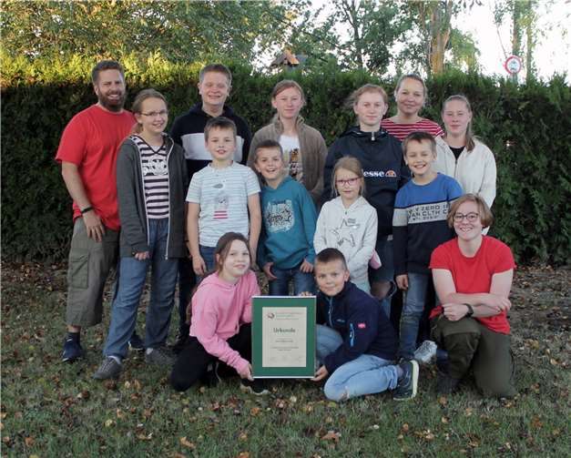 Das Jugend-Team der St. Sebastianus Schützenjugend Ersdorf-Altendorf freut sich sehr darüber den Förderpreis „Kleiner Sebastian“ in der Kategorie „Corona Sonderpreis“ für das Jahr 2020/21.Foto: privat