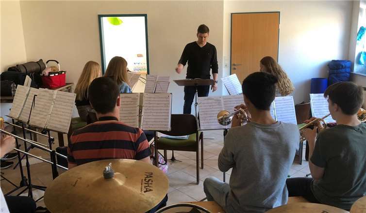 Das Jugendorchester bei der Arbeit.Foto: privat