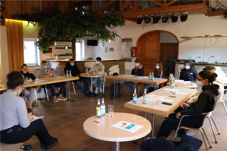 Das Jugendparlament der Verbandsgemeinde Höhr-Grenzhausen. Fotos: privat