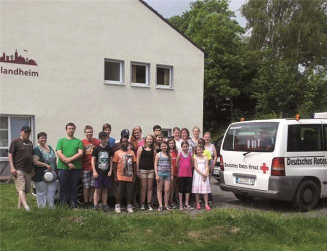 Das Jugendrotkreuz Klotten beim Übungswochenende im Schullandheim in Müllenborn.privat