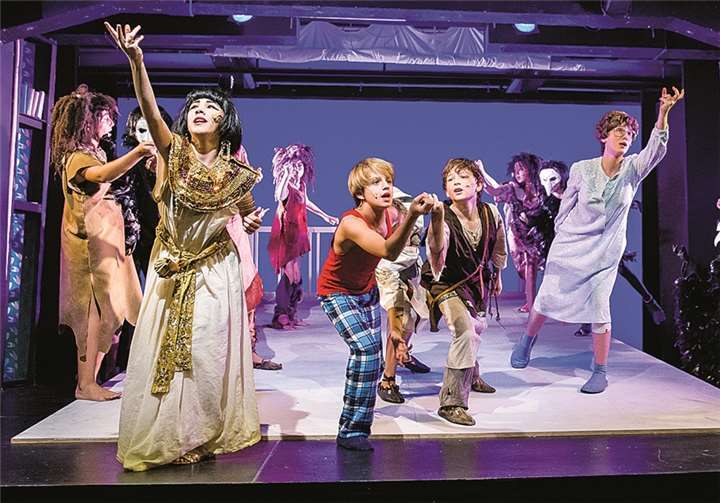 Das Jugendtheater Koblenz entführt in die fantastische Welt der Träume.Kai Myller