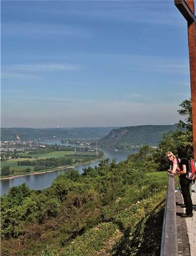 Das „Kaiserbergkreuz“ ist eine Etappe bei der zweiten, kleineren Tour „Linzer Hochgefühl kompakt“. Auch hier bieten sich wundervolle Blicke über den Rhein. Privat