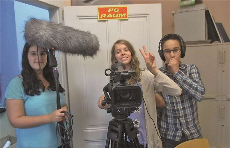 Das Kamerateam bei den Dreharbeiten.privat