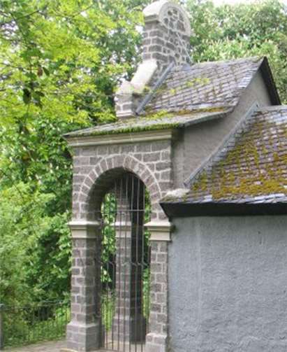 Das Kapellchen im Lammertal ist das Ziel der kleinen Wallfahrt. Foto: privat