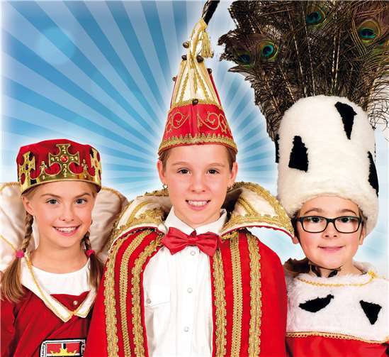 Das Kinderdreigestirn mit Prinz Nele Schmitt, Jungfrau Katharina Pauly und Bauer Frieda Reich. Foto: privat